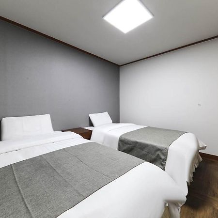 Major Hotel Jeju Exterior photo